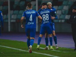 игроки Динамо празднуют победу -site:*.ua -site:ua