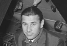 Лев Яшин — биография, карьера и достижения вратаря сборной СССР Лев Яшин — портрет вратаря сборной СССР
