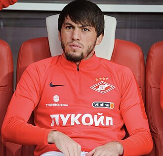 Резиуан Мирзов, футболист, родился 22 июня 1993