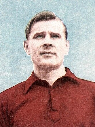 Лев Яшин, футболист, родился 22 октября
