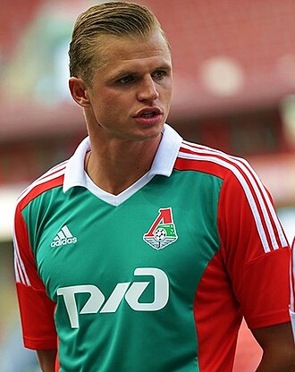 Дмитрий Тарасов, футболист, родился 18 марта 1987
