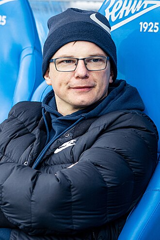 Андрей Аршавин, футболист, родился 29 мая