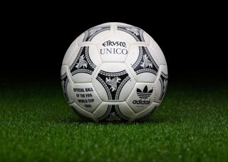 Adidas Etrusco Unico